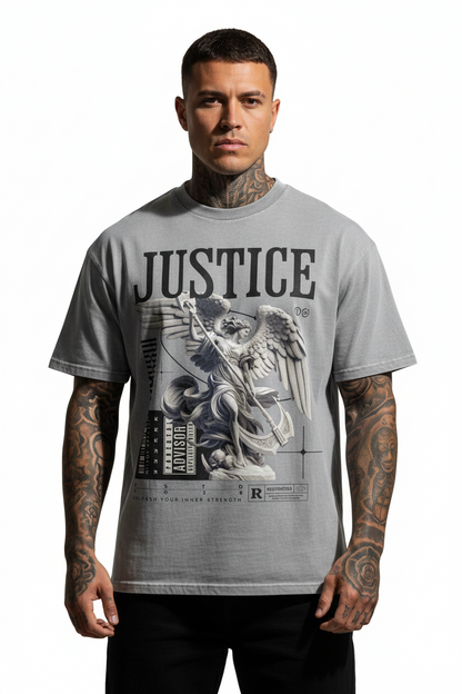 STRENGTH Oversized Shirt mit Frontprint