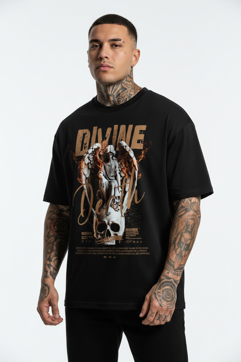 Divine Death Oversized Shirt mit Frontprint