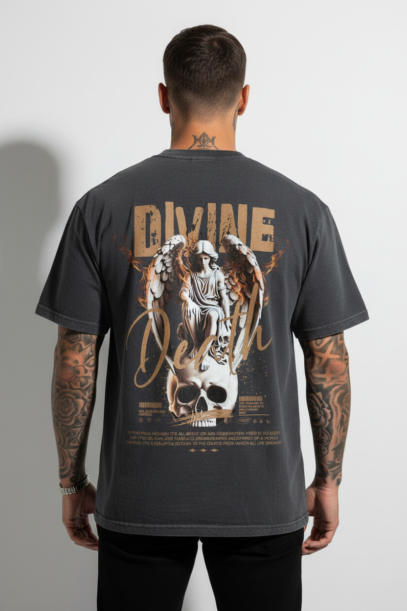 Divine Death Oversized Shirt mit Backprint